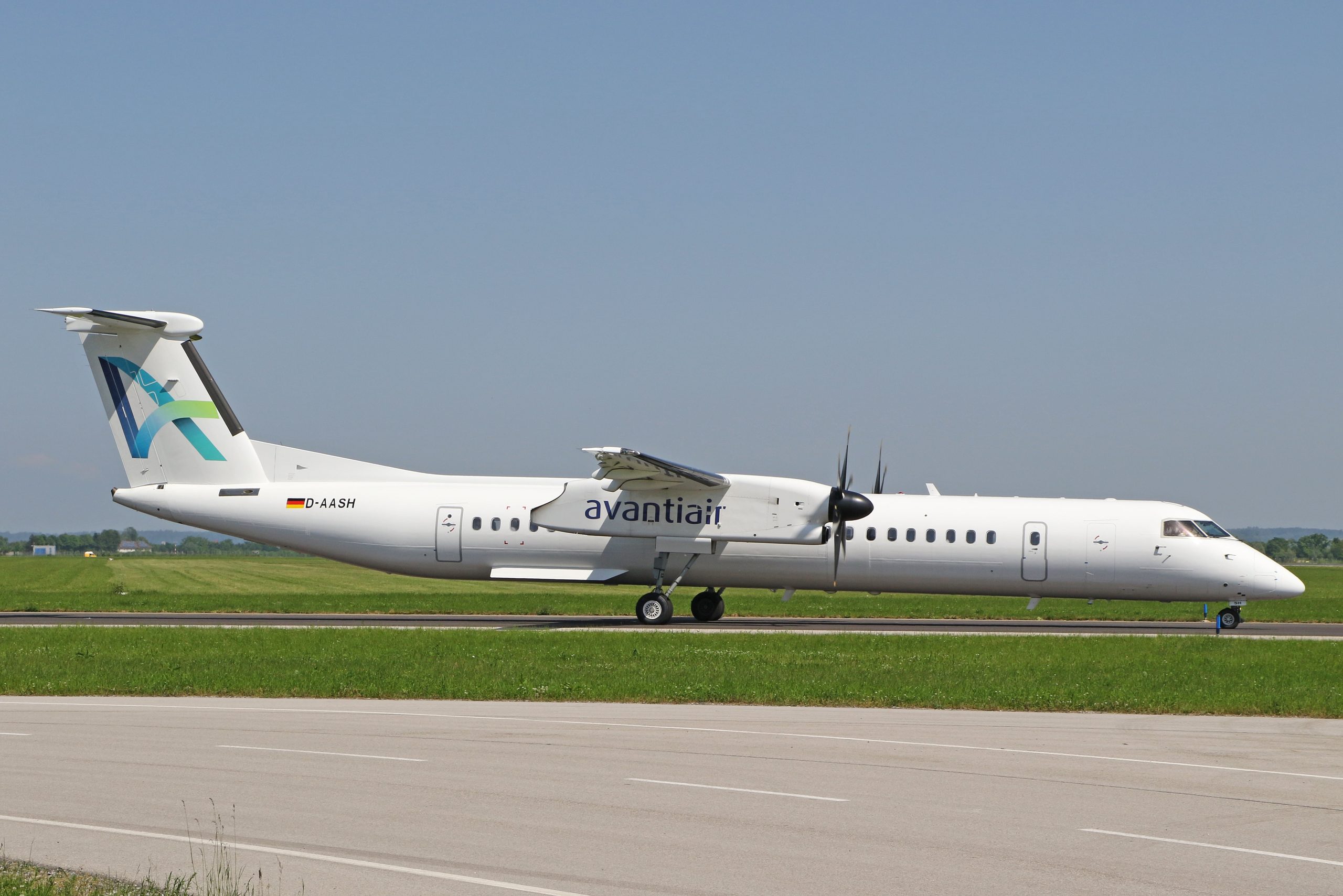 16MAY2023 ATV DH4D D-AASH (4a) 133A8078-min